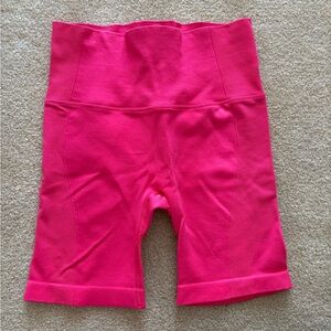 All in Motion Bright Pink 6” Inseam Biker Shorts